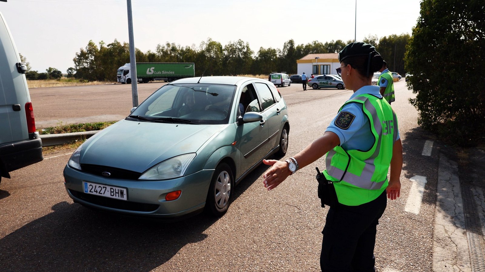 GNR inspecting passenger vehicles