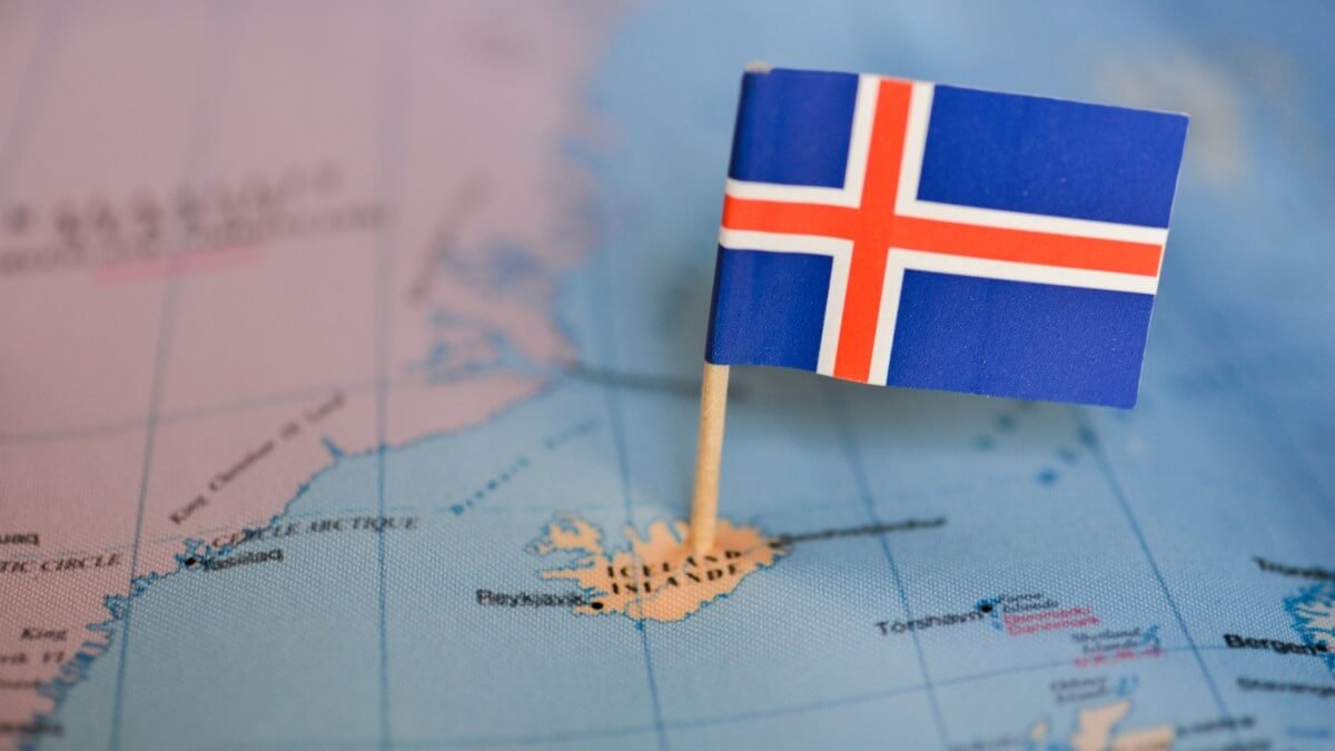 Iceland’s New Government to Hold EU Accession Referendum by 2027