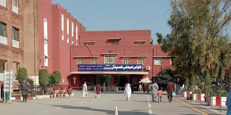 ہولی فیملی اسپتال راولپنڈی میں حال ہی میں لگنے والی تمام لفٹس خراب ہوگئیں