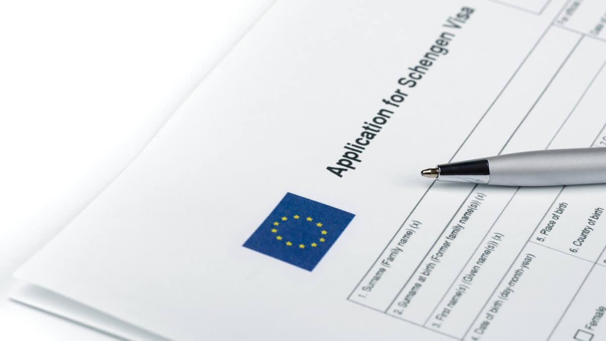 EU Suspends Visa-Free Travel for Georgian Diplomats & Officials