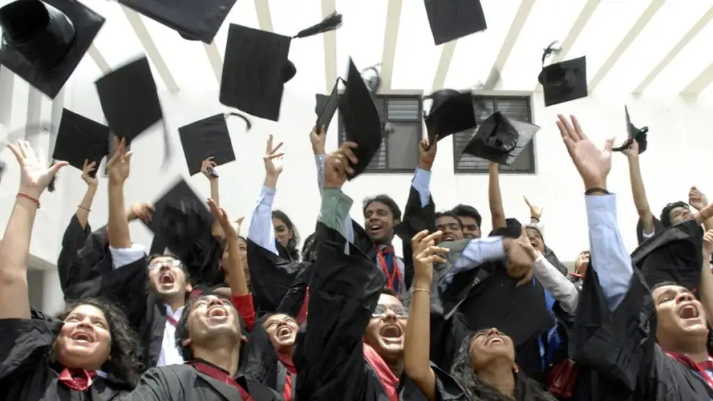 New Student Visa Rules: What international students need to know in 2025