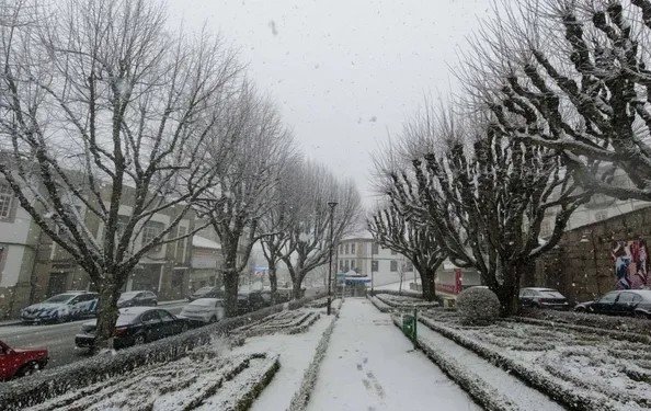 Snow and heavy rain warning