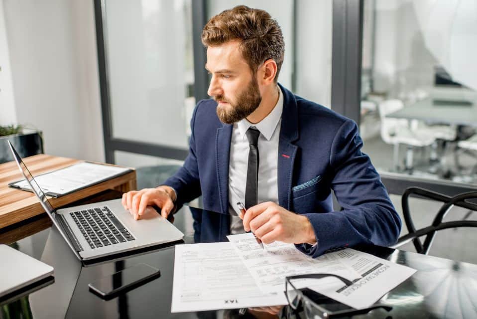 Luxembourg’s Job Growth Slows to 0.3% — What It Means for Skilled Workers and Foreign Job Seekers