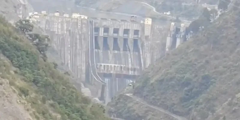 پاکستان کو پانی کی ایک بوند نہیں دیں گے، بھا رت نے دریائے چنا ب اور جہلم کا پانی بند کر دیا